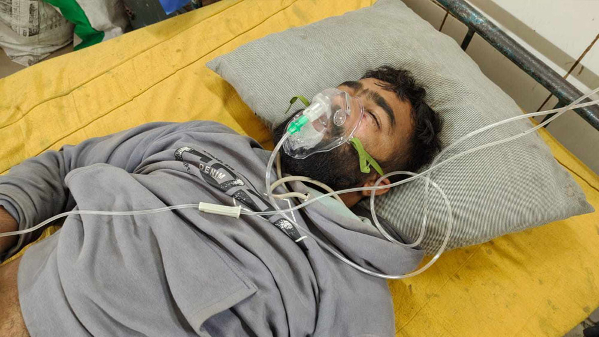 কুমিল্লার আদালত প্রাঙ্গণে বেধড়ক মারধর, মামলার বাদী আইসিইউতে