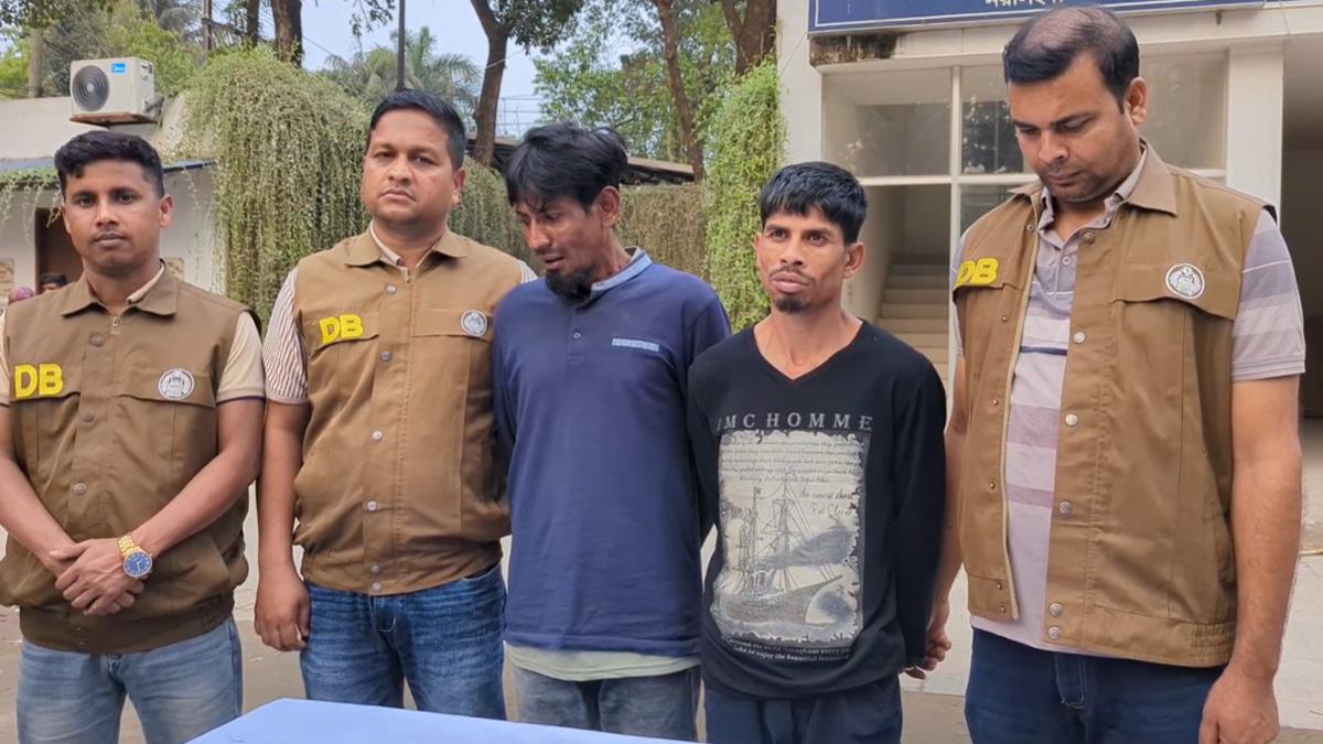 নরসিংদীতে মহাসড়কে ডাকাতির ঘটনায় গ্রেফতার ৩