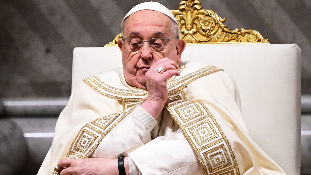 পোপ ফ্রান্সিস অসুস্থ, অবস্থা আশঙ্কাজনক