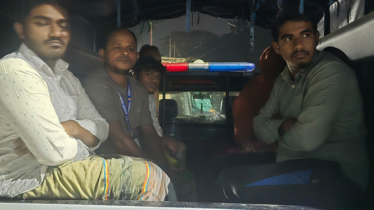 ‘অপারেশন ডেভিল হান্ট’: ২৪ ঘণ্টায় গ্রেফতার আরও ৩৪৩