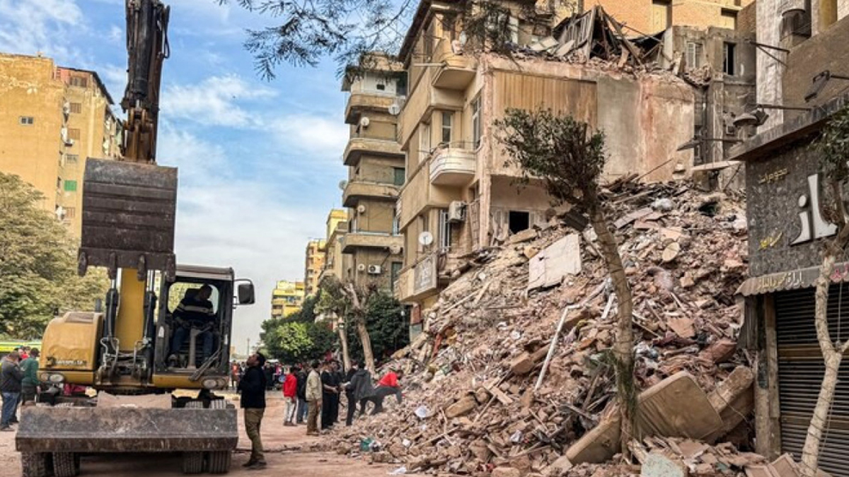 মিশরে ভবন ধসে নিহত ১০