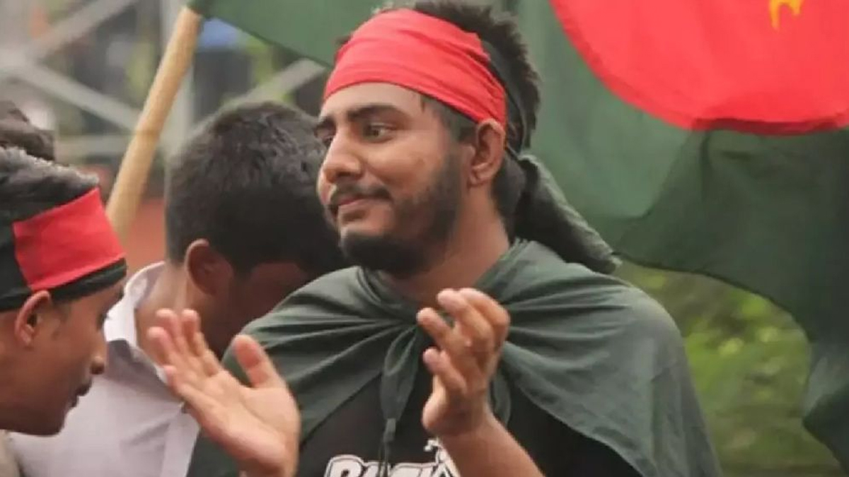 গণতান্ত্রিক ছাত্র সংসদ থেকে সরে দাঁড়ানোর কারণ জানালেন রিফাত রশীদ