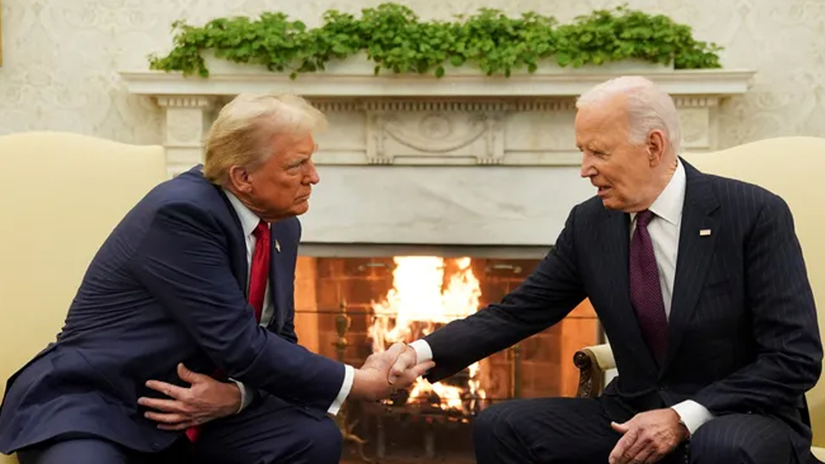 বাইডেনকে অযোগ্য ও অপদার্থ অ্যাখ্যা দিলেন ট্রাম্প