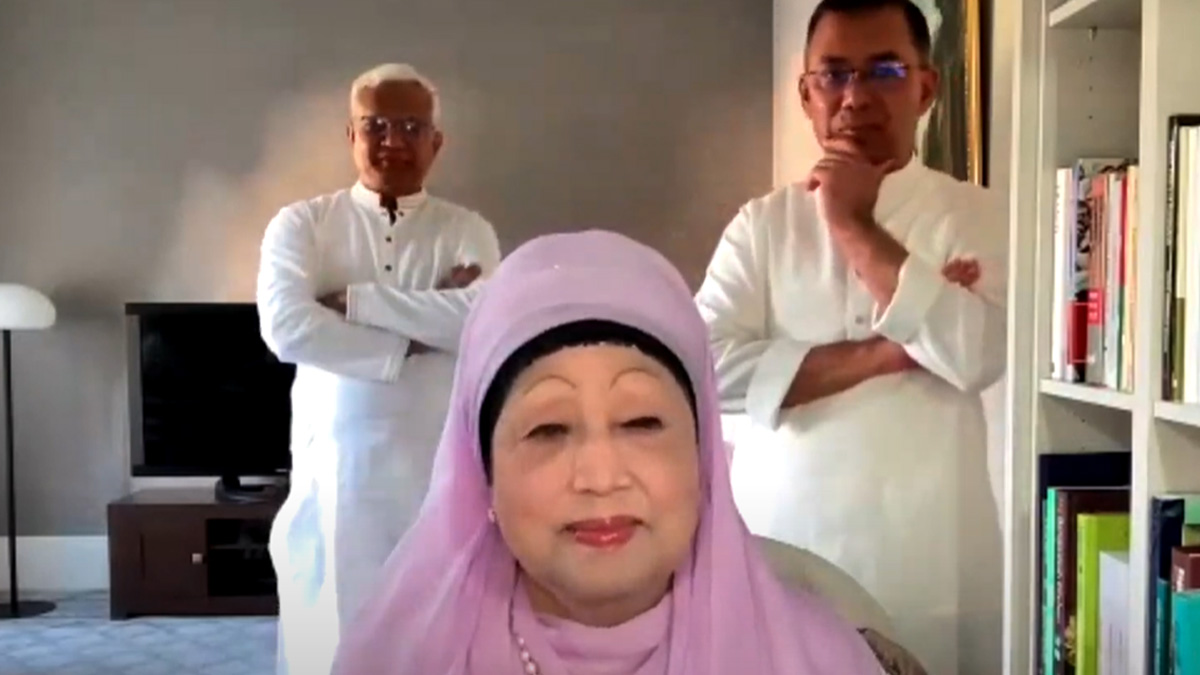 বিএনপি নেতাকর্মীদের সাথে খালেদা জিয়ার ঈদ শুভেচ্ছা বিনিময়