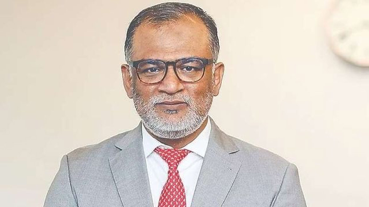 দুর্নীতি নিঃশেষ সম্ভব না হলেও পথকে কঠোর করতে হবে: বাণিজ্য উপদেষ্টা