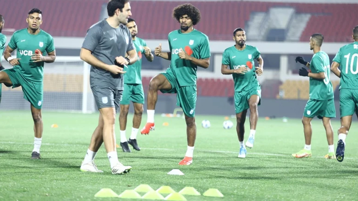 হামজার আগমনে ২২ বছরের জয়খরা কাটাতে প্রস্তুত বাংলাদেশ