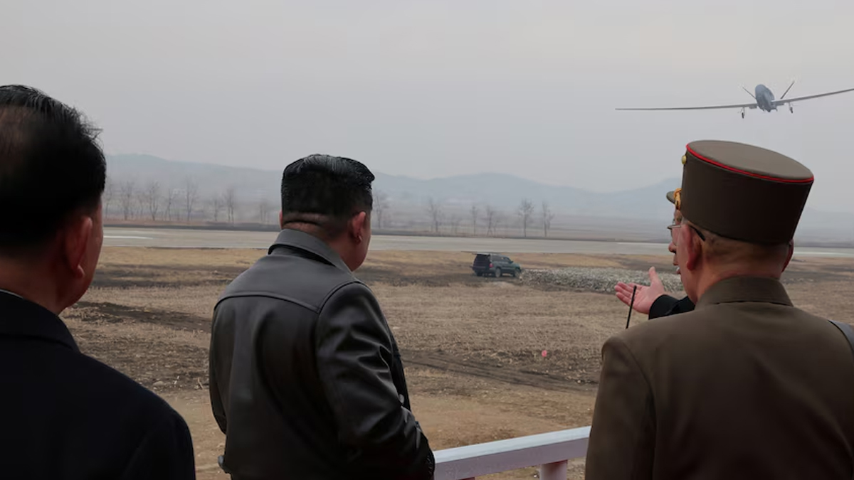 কৃত্রিম বুদ্ধিমত্তা প্রযুক্তি ব্যবহার করে আত্মঘাতী ড্রোনের পরীক্ষা উত্তর কোরিয়ার