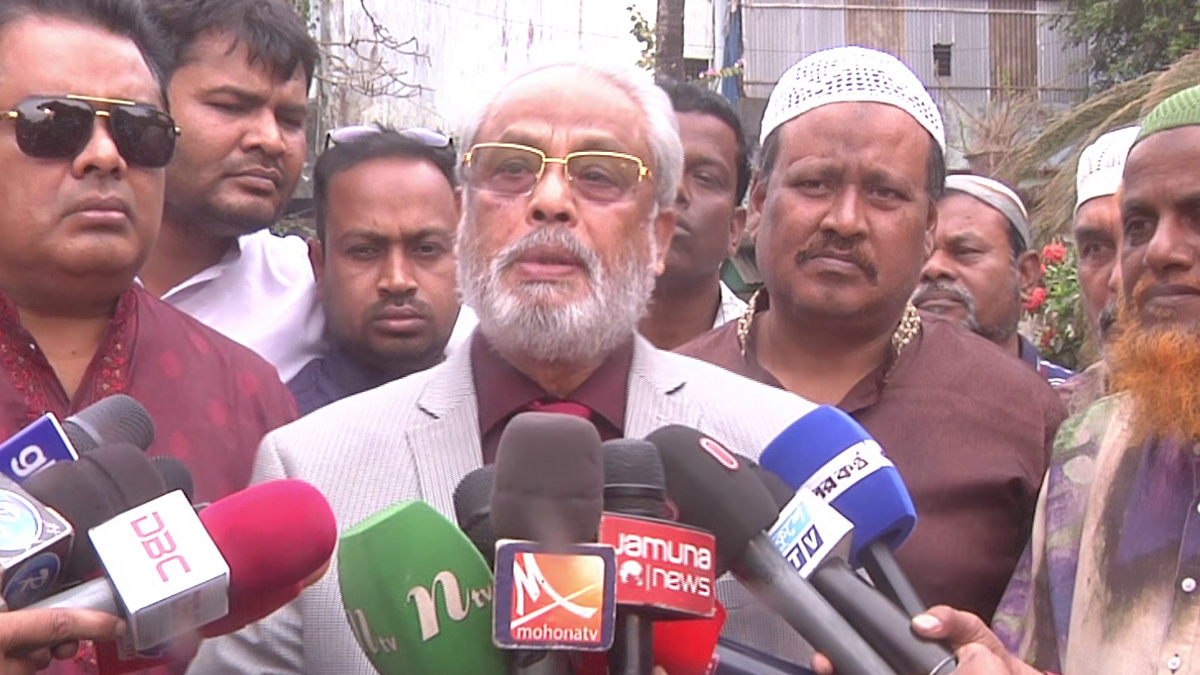 শেখ হাসিনার মতোই নব্য ফ্যাসিবাদীরা জাপাকে ‘ব্ল্যাকমেইল’ করছে: জি এম কাদের