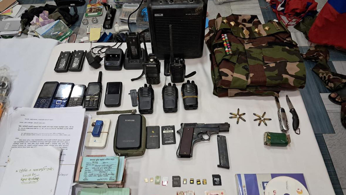 রাঙামাটিতে ইউপিডিএফ’র আস্তানায় অভিযান, অস্ত্র-গুলি উদ্ধার