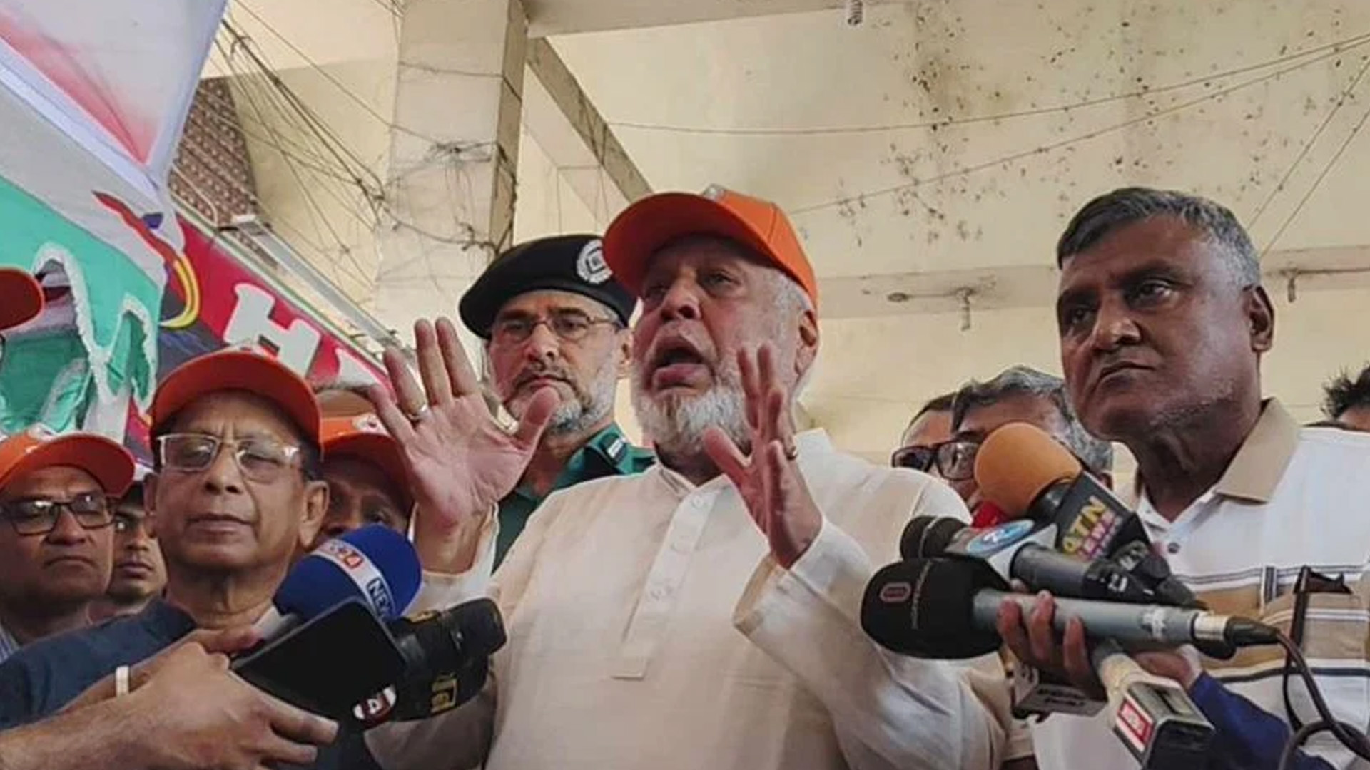 ঈদের ফিরতি যাত্রাও ভোগান্তিহীন হবে: সড়ক উপদেষ্টা