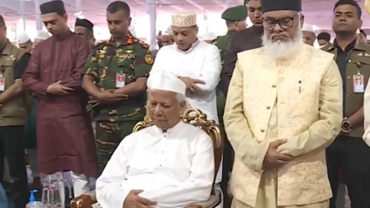 জাতীয় ঈদগাহে প্রধান উপদেষ্টার ঈদের নামাজ আদায়