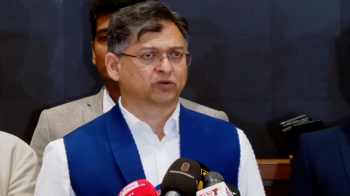 যেকোনো সময় জুলাই সনদে স্বাক্ষর করতে প্রস্তুত বিএনপি: সালাহউদ্দিন আহমদ