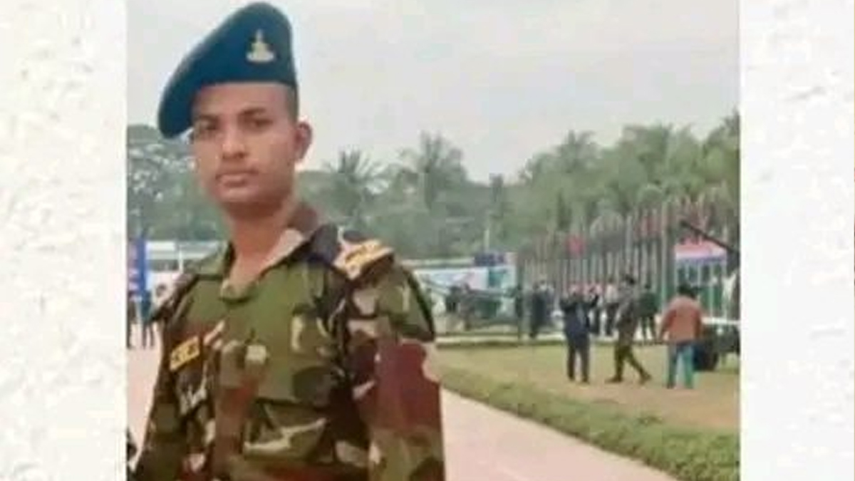 পটুয়াখালীতে সেনা সদস্যকে কুপিয়ে জখম