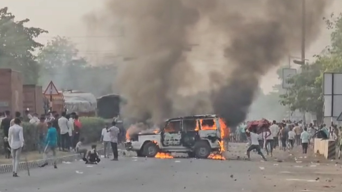 ভারতে ওয়াকফ সংশোধনী আইন বিরোধী আন্দোলনে মুর্শিদাবাদে নিহত ৩