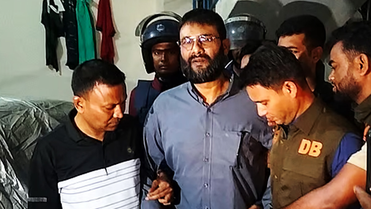 গাইবান্ধার সাবেক এমপি সারোয়ার কবির কারাগারে