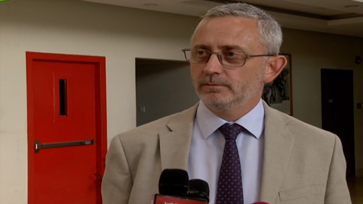 গণতন্ত্র সুসংহত ও সংস্কার নিয়ে কাজ করতে চায় ইউরোপীয় ইউনিয়ন