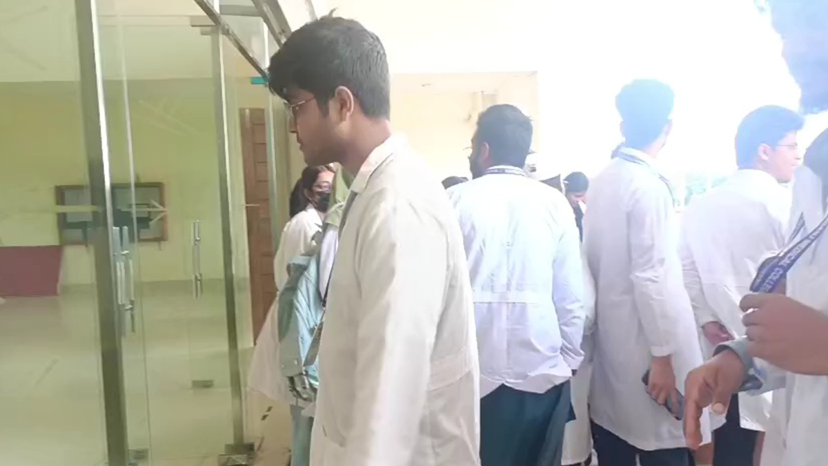 সুনামগঞ্জ মেডিকেল কলেজ শিক্ষার্থীদের শাটডাউন কর্মসূচি প্রত্যাহার