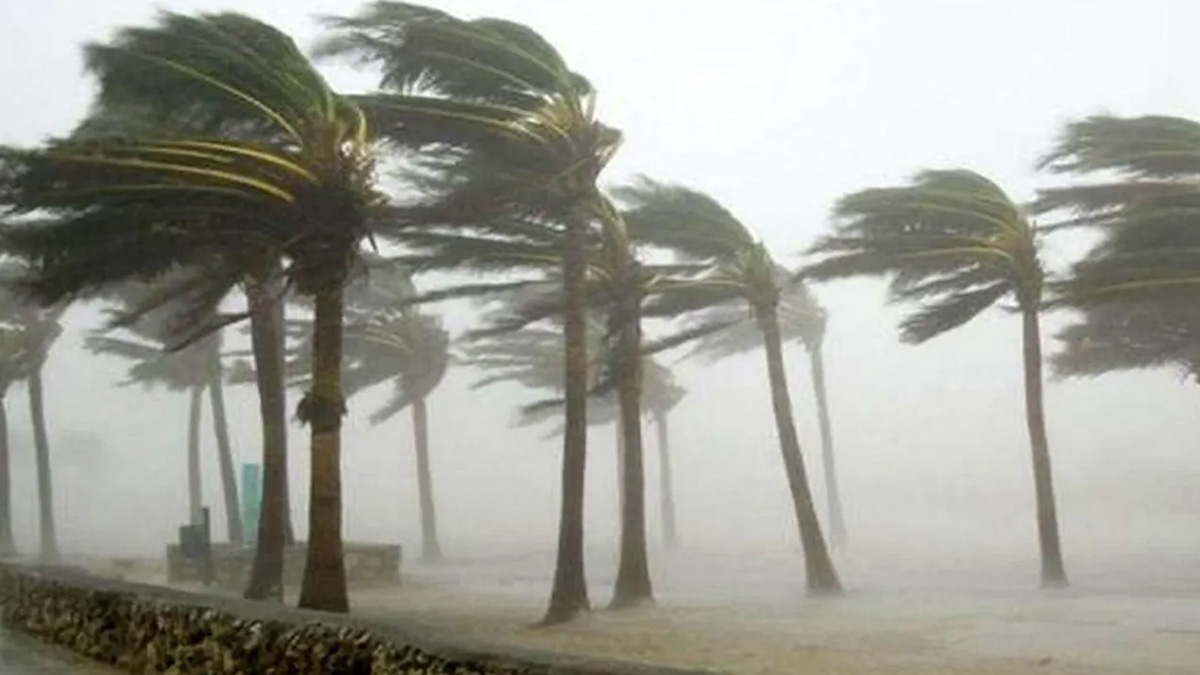 ঝড়-বৃষ্টির শঙ্কা, ৯ অঞ্চলের নদীবন্দরে সতর্ক সংকেত