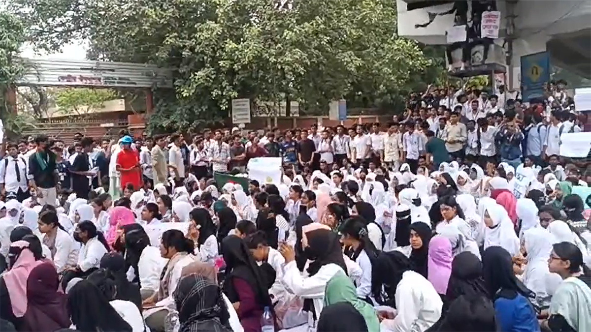 যে ৬ দফা দাবিতে আন্দোলনে পলিটেকনিক শিক্ষার্থীরা