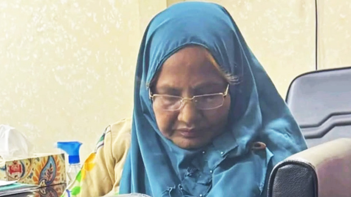 জবির অবসরপ্রাপ্ত অধ্যাপক মুক্তিযোদ্ধা আনোয়ারা বেগম কারাগারে