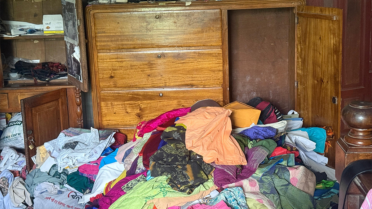 কালিয়াকৈরে অতিরিক্ত ডিআইজির বাড়িতে ডাকাতি