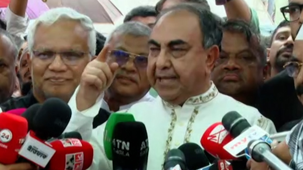 নির্বাচন চায় না একজন, তিনি হলেন ড. ইউনূস: মির্জা আব্বাস