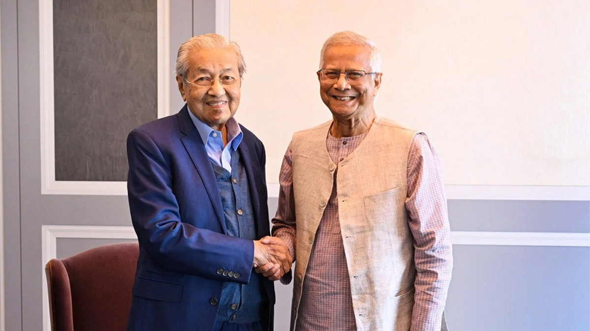 মাহাথিরের শততম জন্মদিন উপলক্ষে আগাম শুভেচ্ছা জানালেন প্রধান উপদেষ্টা