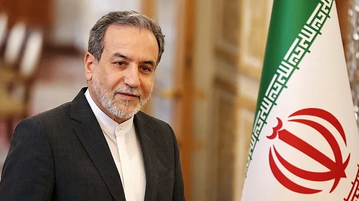 পাকিস্তান সফর শেষে ভারতে যাচ্ছেন ইরানের পররাষ্ট্রমন্ত্রী