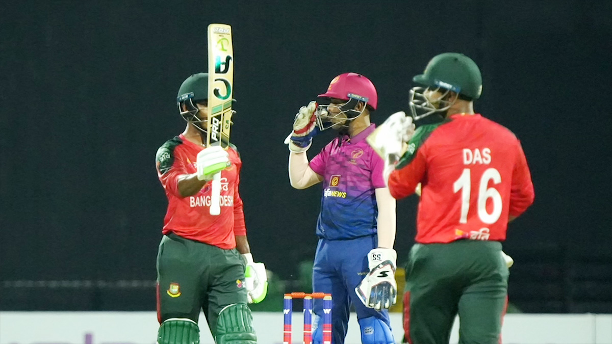 রাতে সিরিজ জয়ের লক্ষ্যে আমিরাতের বিপক্ষে মাঠে নামছে বাংলাদেশ