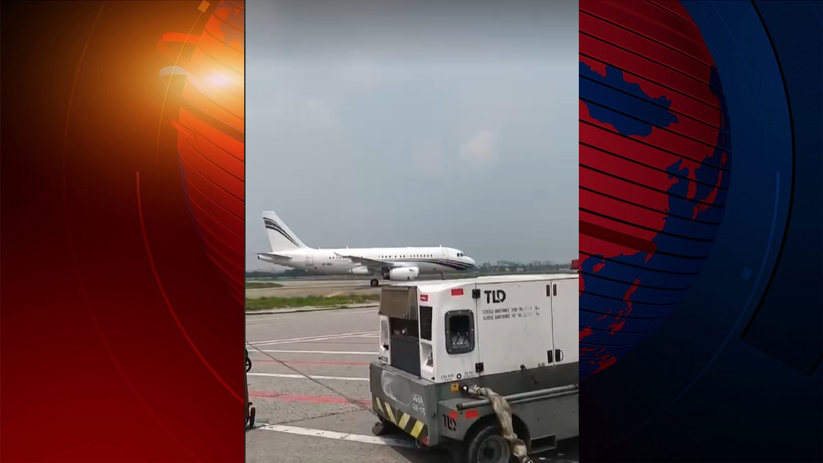 দেশে পৌঁছেছেন খালেদা জিয়া