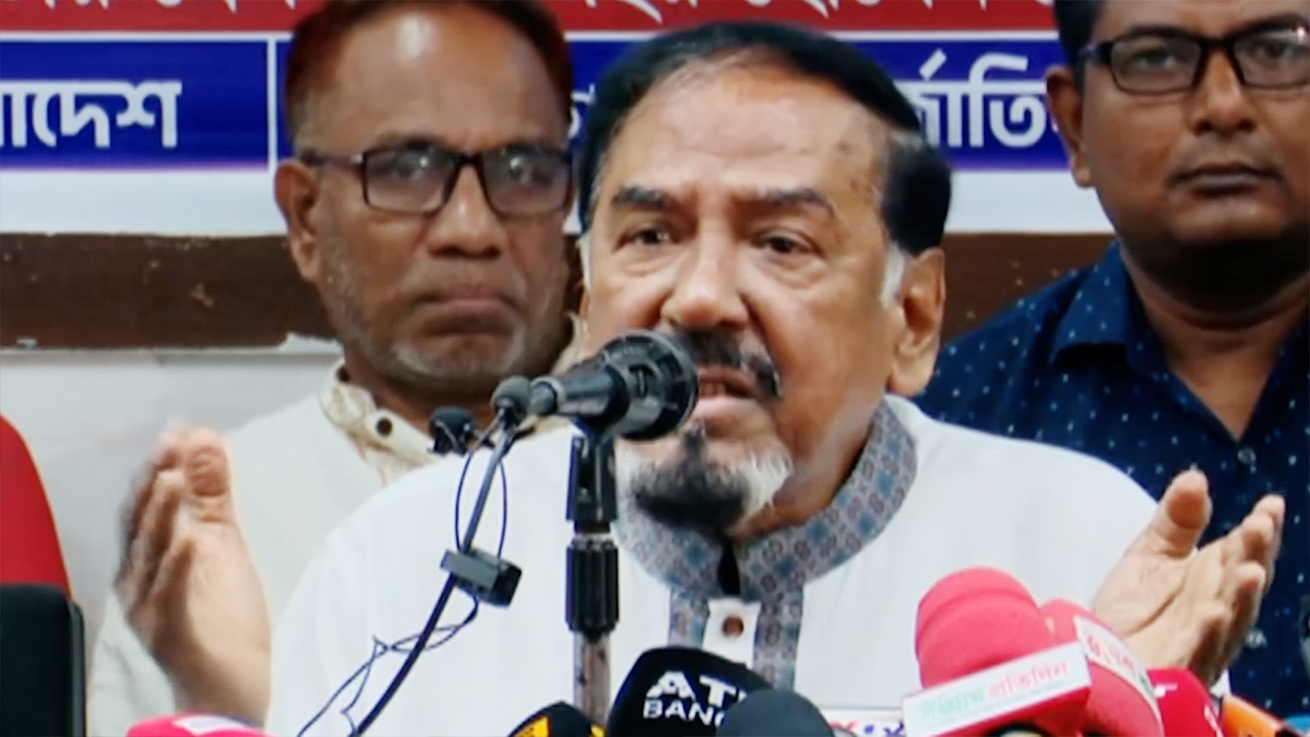 মানবিক করিডোর নিয়ে যুদ্ধে জড়িয়ে পড়ার শঙ্কা হাফিজ উদ্দিন আহমদের