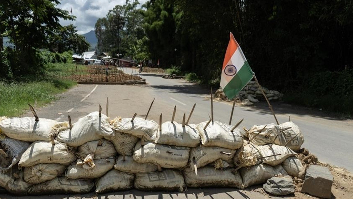 মিয়ানমার সীমান্তে ভারতীয় সেনাবাহিনীর সঙ্গে ‘বন্দুকযুদ্ধ’, নিহত ১০