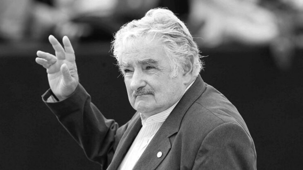 উরুগুয়ের সাবেক প্রেসিডেন্ট হোসে মুজিকা আর নেই