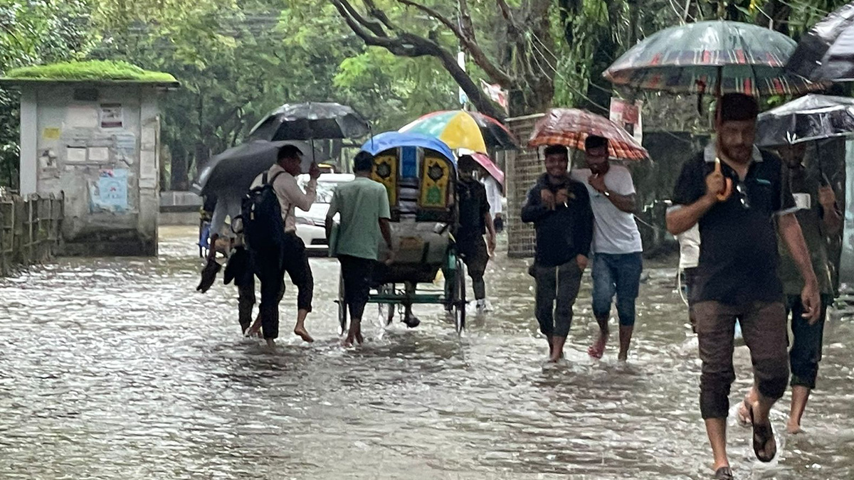 সিলেট-রংপুরে থেমে থেমে বৃষ্টি, জলাবদ্ধতায় ভোগান্তি