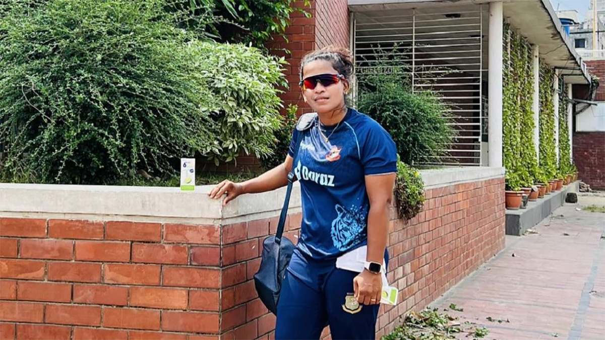 ক্যারিয়ার ধ্বংস করায় বিসিবির কাছে বিচার চাইলেন নারী ক্রিকেটার