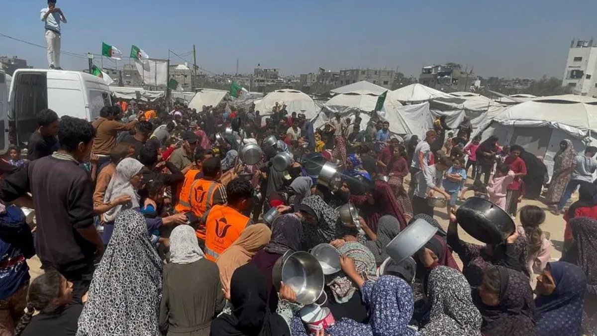 গাজায় ত্রাণ বিতরণের নিয়ন্ত্রণ নিচ্ছে যুক্তরাষ্ট্র
