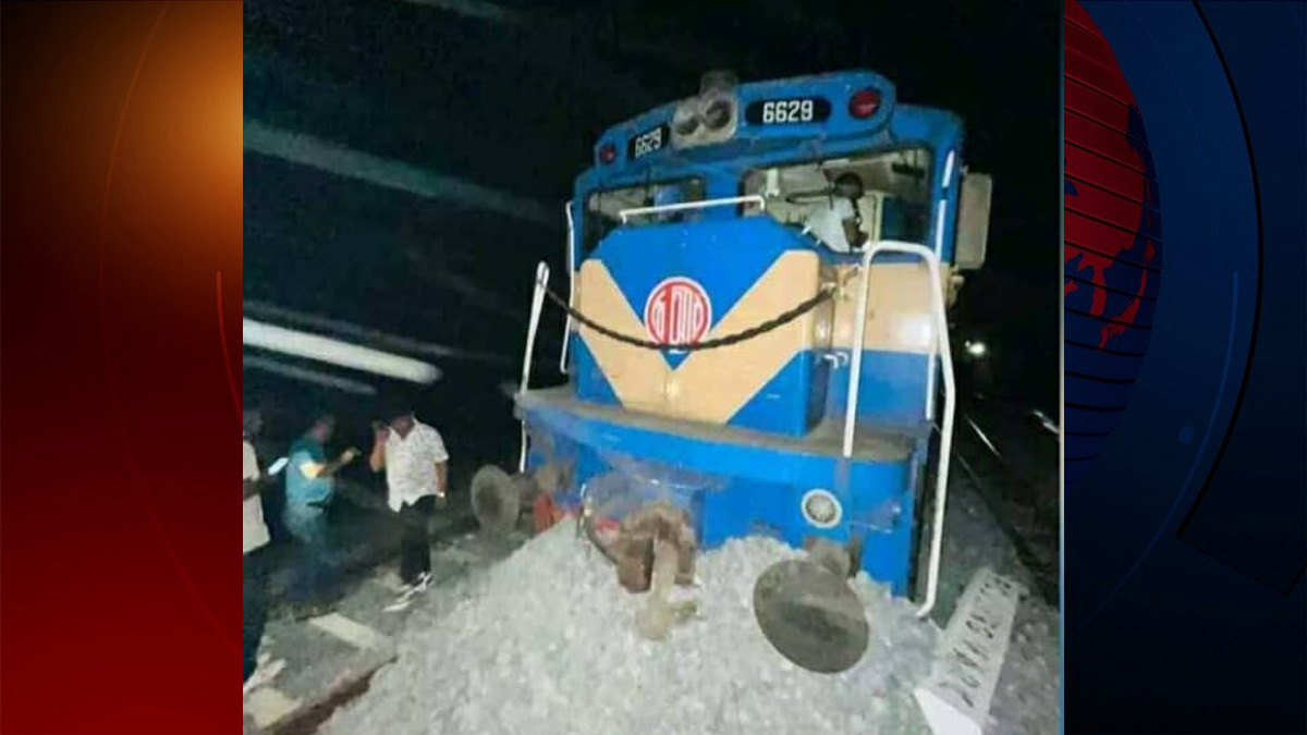 খুলনাগামী জাহানাবাদ এক্সপ্রেস লাইনচ্যুত, দক্ষিণাঞ্চলের সাথে বন্ধ রেল যোগাযোগ