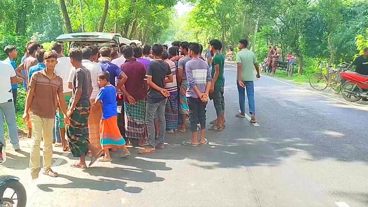 ঝিনাইদহে ট্রাক চাপায় নারীর মৃত্যু