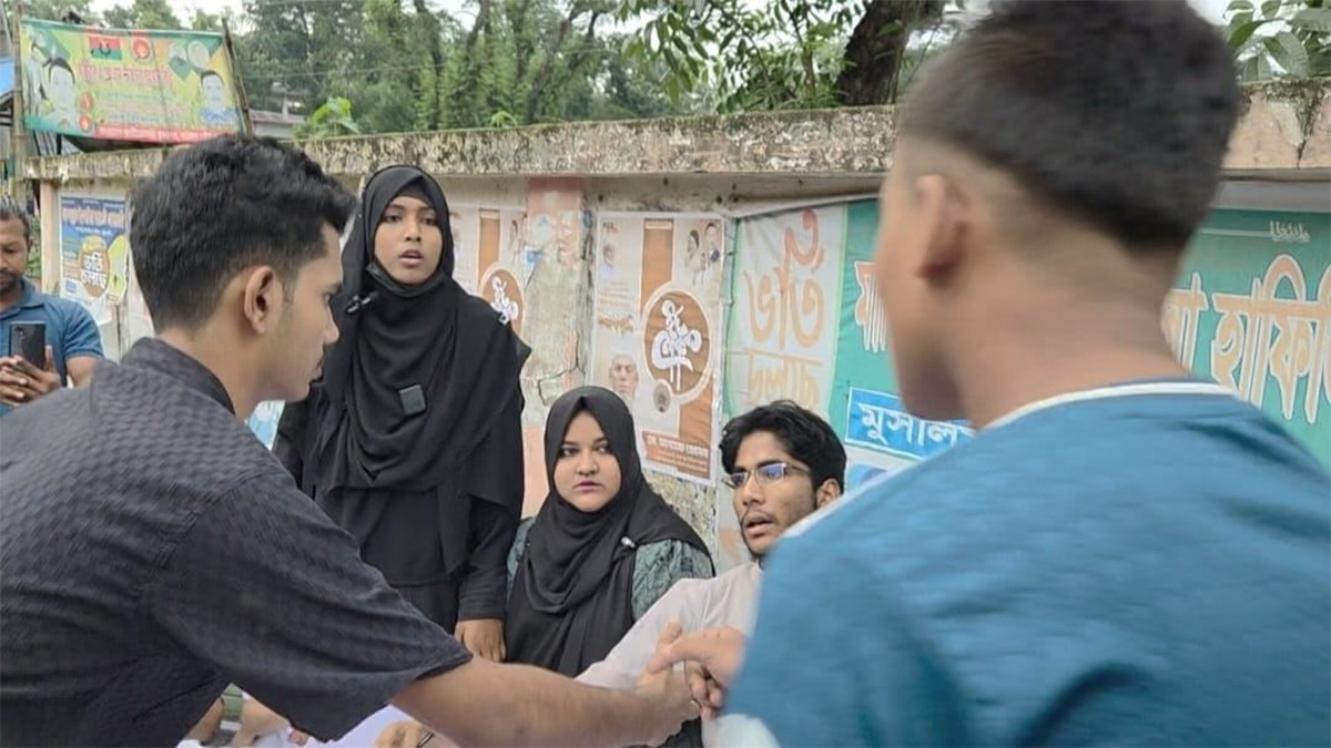 বাউফলে ইউএনওর অপসারণের দাবিতে ডাকা সংবাদ সম্মেলনে বাধা