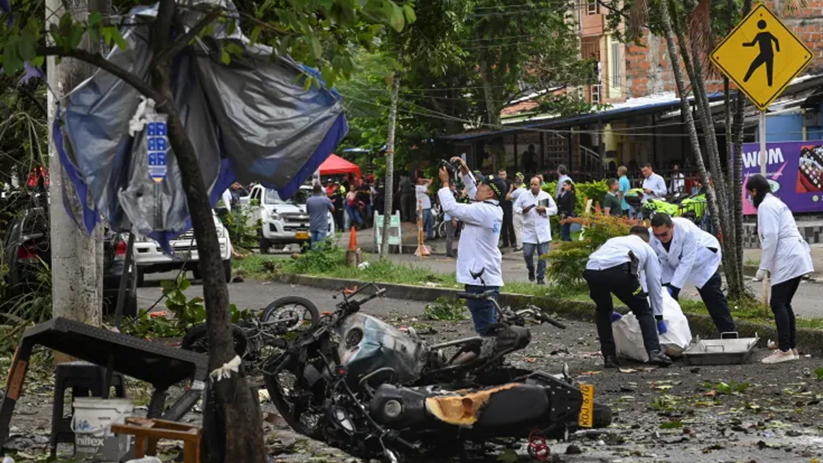 কলম্বিয়ায় বোমা হামলা ও গোলাগুলিতে প্রাণ হারিয়েছেন ৭ জন