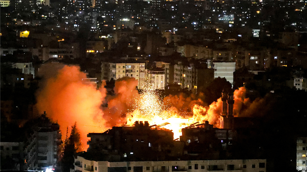 ঈদুল আজহার আগের রাতে লেবাননে হামলা ইসরায়েলের