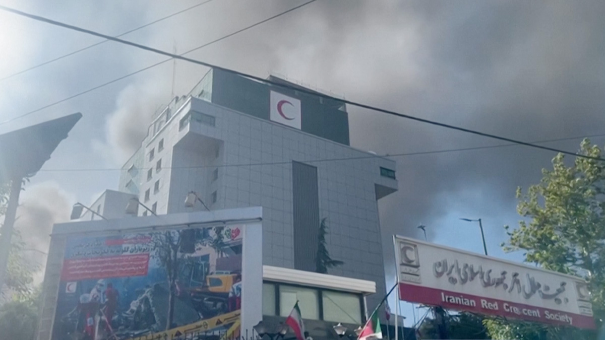 ইরানের পুলিশ হেডকোয়ার্টার্স ধ্বংসের দাবি ইসরায়েলের