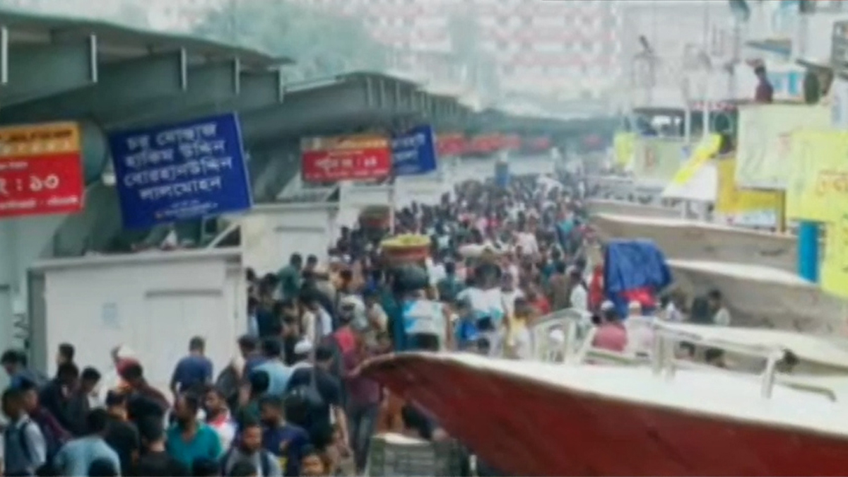 ঈদযাত্রায় নৌপথে স্বস্তি