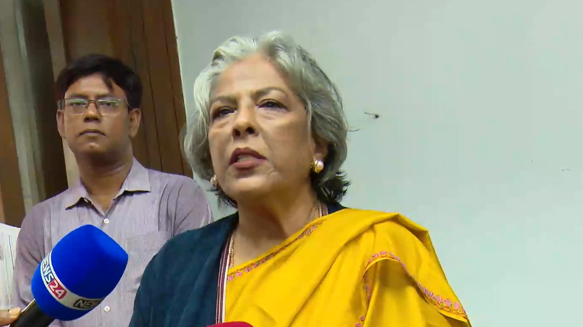 নারী নির্যাতন দমনে কিছু নীতিগত সিদ্ধান্ত নিতে যাচ্ছে সরকার: উপদেষ্টা শারমীন মুরশিদ