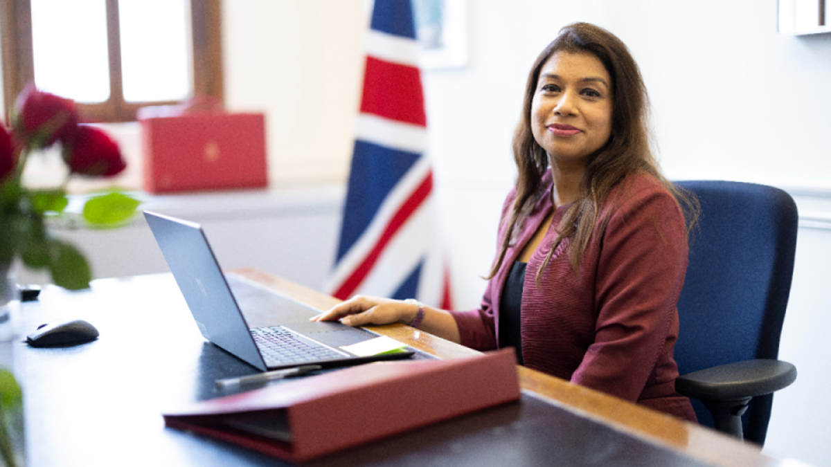 লন্ডনে ড. ইউনূসের সাথে সাক্ষাতের অনুরোধ করে চিঠি টিউলিপের