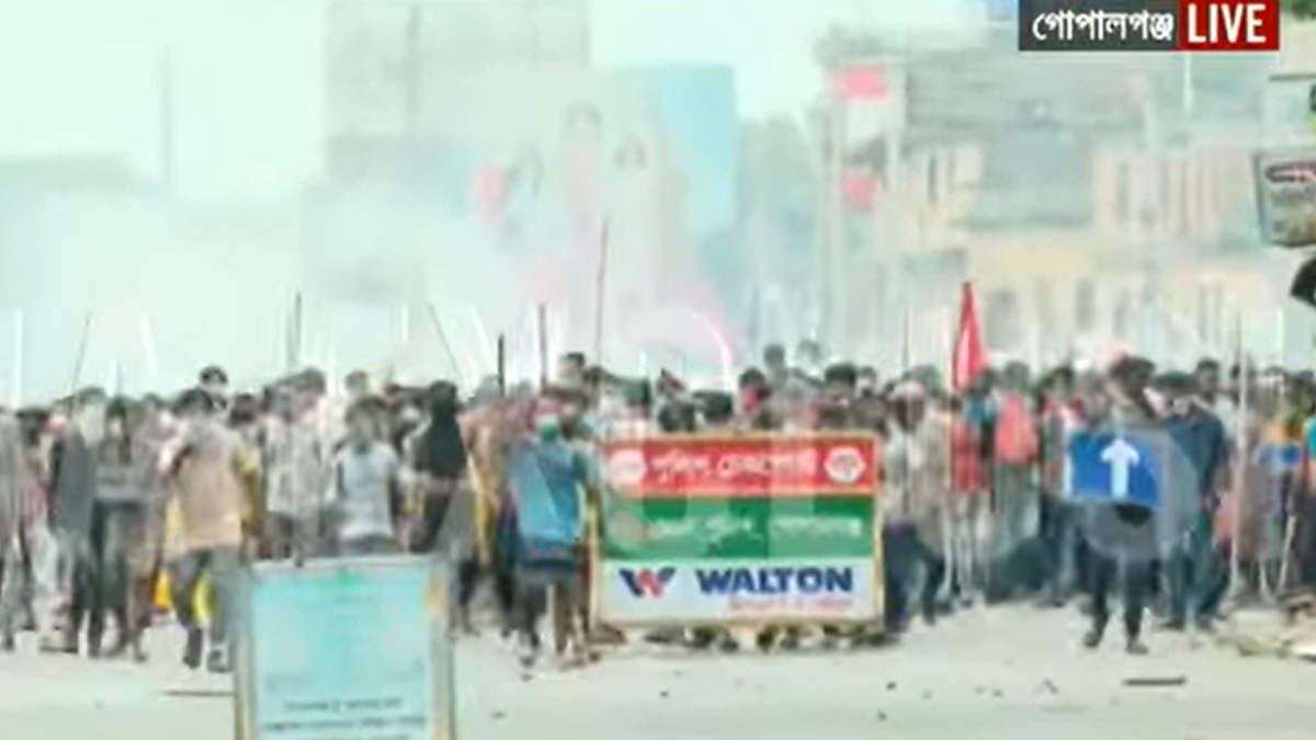 গোপালগঞ্জে ১৪৪ ধারা জারি, ৪ প্লাটুন বিজিবি মোতায়েন