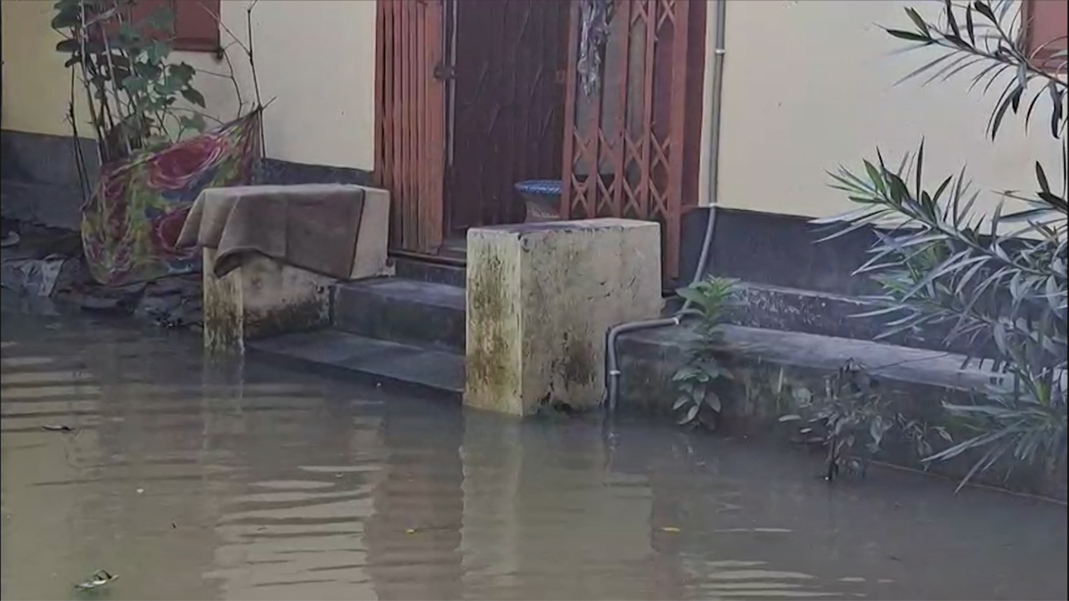 ফেনীতে বন্যা পরিস্থিতির কিছুটা উন্নতি