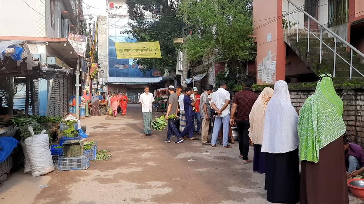 গোপালগঞ্জে আজ রাত ৮টা পর্যন্ত কারফিউ শিথিল