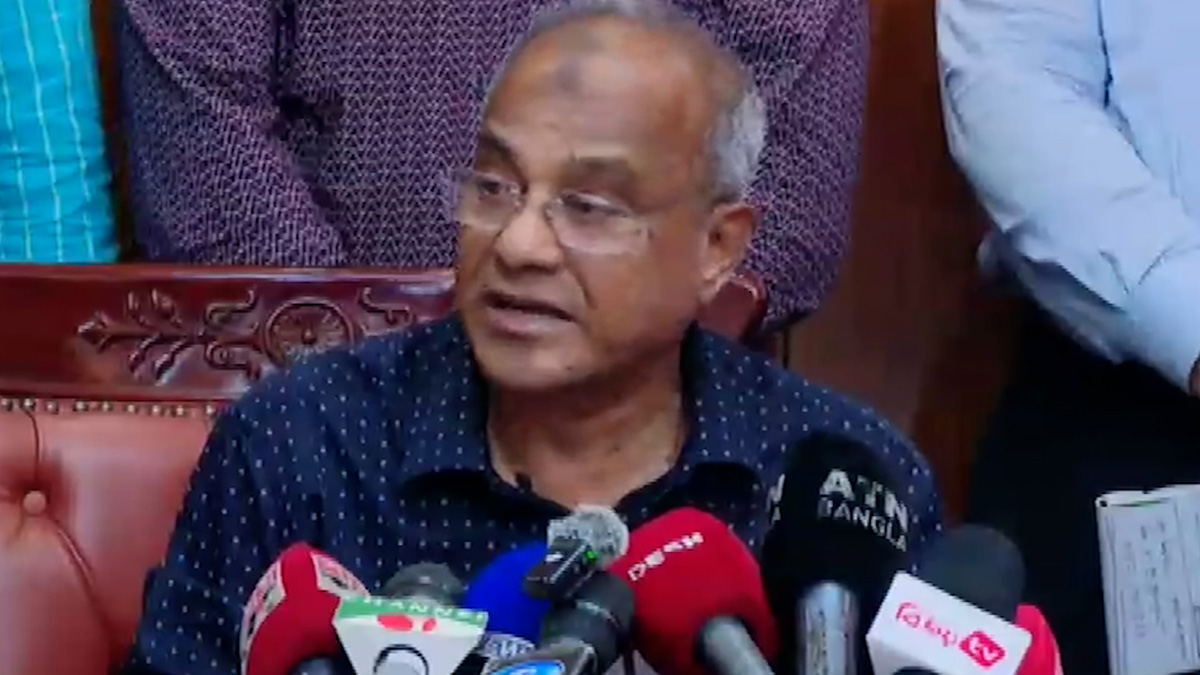 আইনশৃঙ্খলা পরিস্থিতি নিয়ন্ত্রণে শুরু হচ্ছে চিরুনি অভিযান: স্বরাষ্ট্র উপদেষ্টা