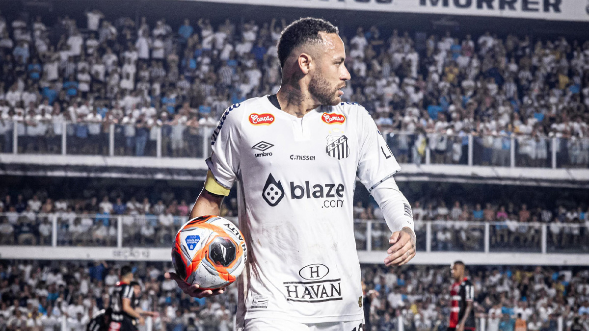 সান্তোস ছাড়ার ইঙ্গিত নেইমারের